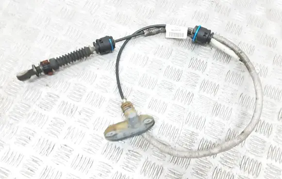 Volvo V50 Gear shift cable linkage 30783150