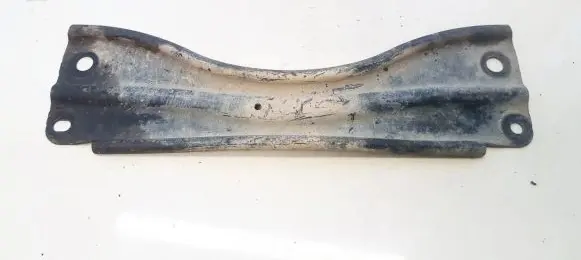 Mazda 6 Engine mounting bracket