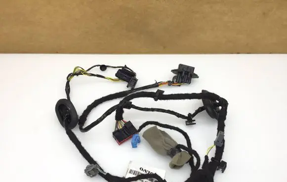 Volvo XC40 Rear door wiring loom P32218865A 13112020 R11654