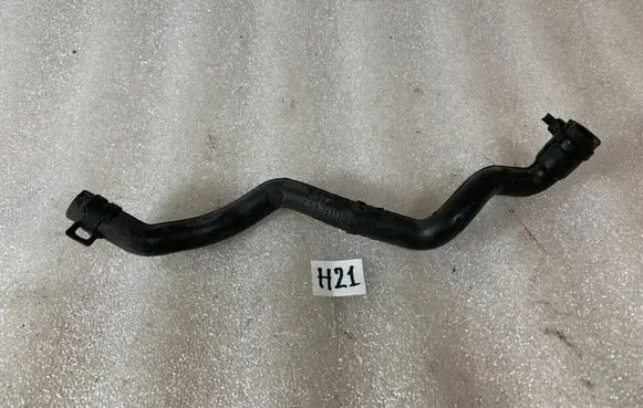 Mercedes-Benz C W203 Engine coolant pipe/hose 2710181282