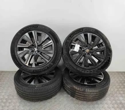 Peugeot 2008 II R18 alloy rim 9828186880