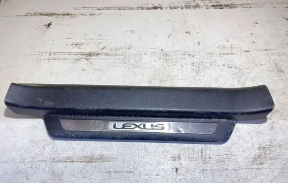 Lexus RX 450H Side skirt front trim 6791048070 48080 6791048060