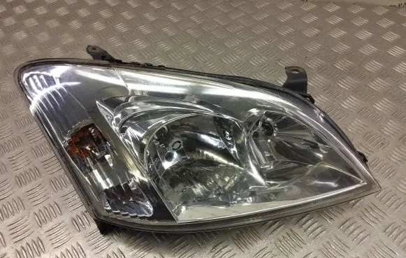 Toyota Corolla E120 E130 Headlight/headlamp