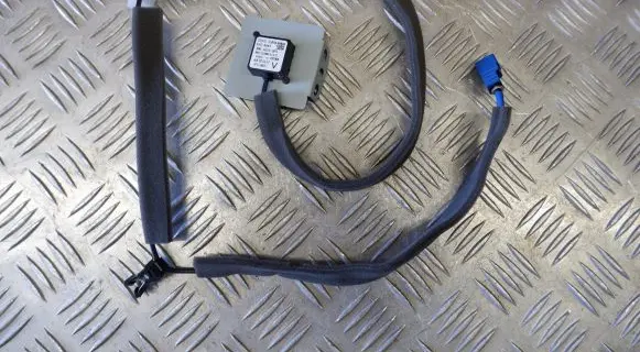 Nissan Leaf II (ZE1) Aerial GPS antenna 259755SK0A
