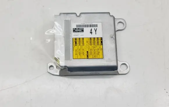 Toyota Land Cruiser (J150) Airbag control unit/module 8917060E80 1508008470