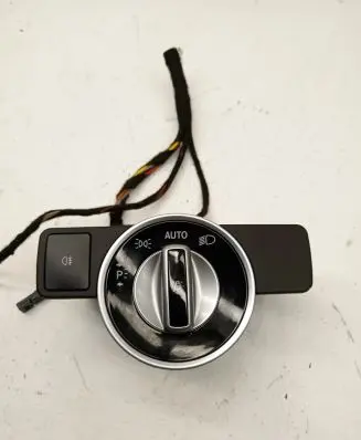 Mercedes-Benz CLS C218 X218 Light switch A2129050551