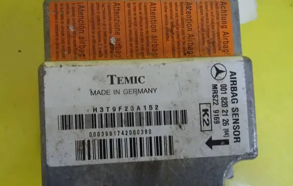 Mercedes-Benz E W210 Airbag control unit/module 0018202126 MRSZ29169