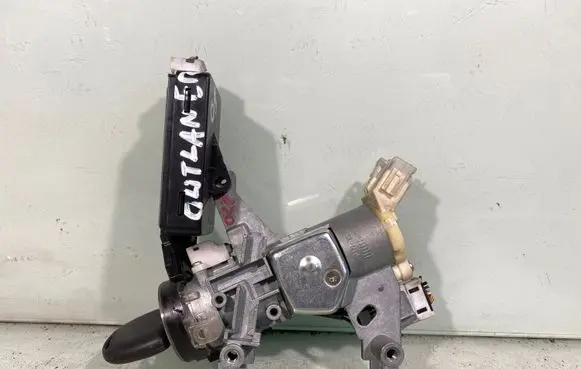 Mitsubishi Outlander Ignition lock
