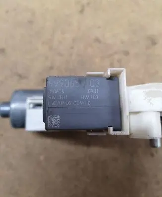 Peugeot 607 Rear door window regulator motor 994651102 0130822201