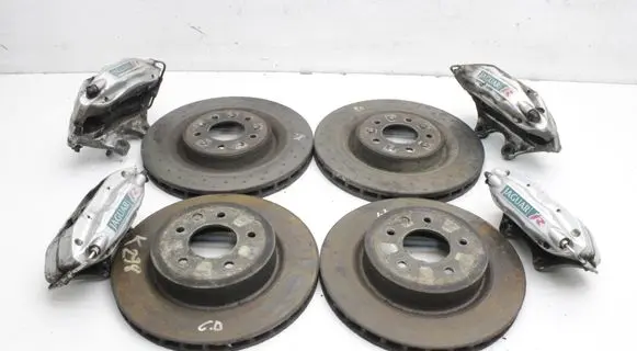 Jaguar XK8 - XKR Brake discs and calipers set 