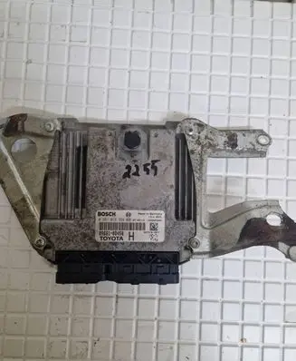 Toyota Yaris Engine control unit/module 896610D450 1039S23506 0281012322
