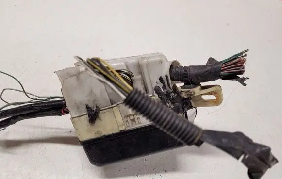 Toyota Yaris Fuse module