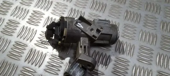 Toyota Corolla E120 E130 Ignition lock contact 45020024 45020-02-4