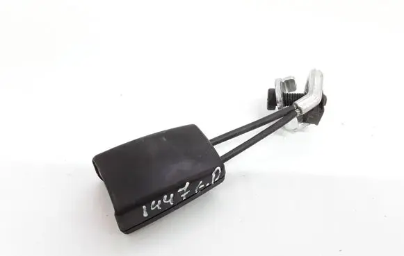 Mercedes-Benz CLS C219 Rear seatbelt buckle 2198600569 605894400B