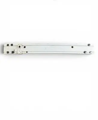 Nissan Qashqai Front bumper cross member 21456480