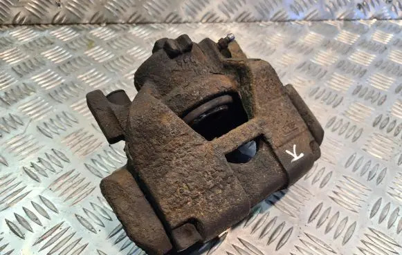 Renault Laguna III Front brake caliper