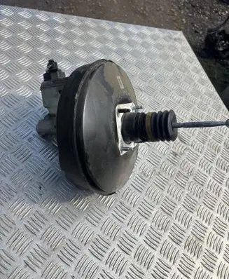 Volkswagen Golf VI Brake booster 1K1614105BH 0970106953 252178649501
