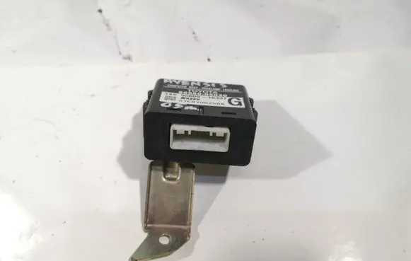 Toyota Avensis T250 Light module LCM 8996005020 3560016337