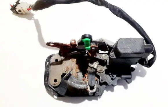 Mazda 626 Rear door lock