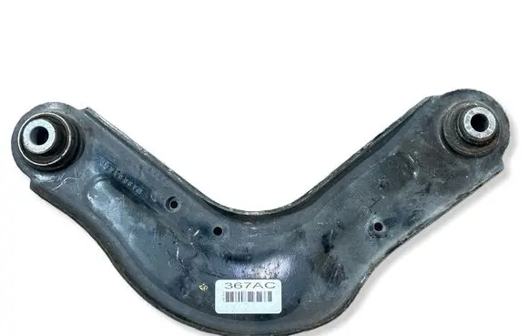 Chrysler Pacifica Rear control arm 68235367B