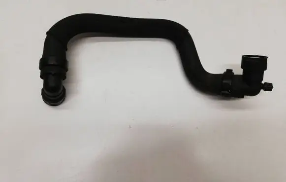 Peugeot 508 Engine coolant pipe/hose