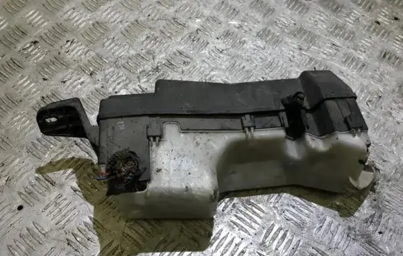 Toyota Corolla E120 E130 Fuse box set