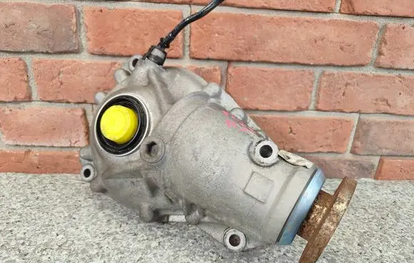 BMW X3 F25 Front differential 7578153 8635862 8635863