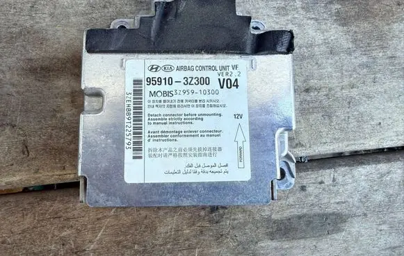 Hyundai i40 Airbag control unit/module 959103Z300