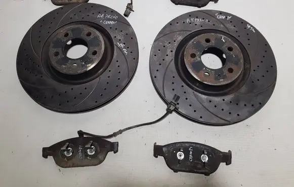 Audi A8 S8 D4 4H Front brake disc TARCZEPFROZ18
