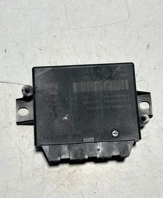 Volkswagen Touran II Parking PDC control unit/module 3AA919475S 000012701