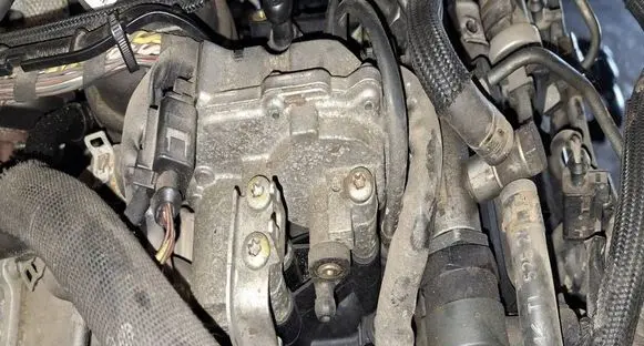 Audi Q7 4L Intake manifold valve actuator/motor A2C533085