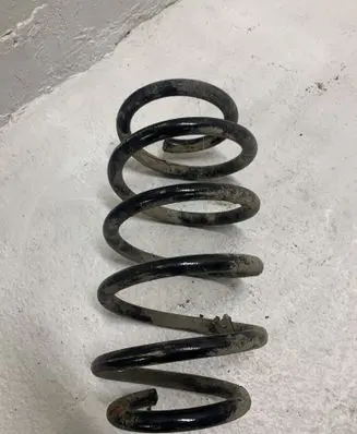 BMW X5 E53 Front coil spring 750338