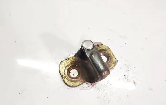 Volkswagen Golf III Rear door lock loop/hook striker 