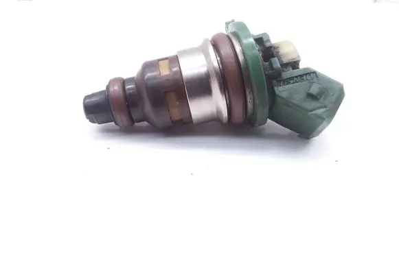 Jaguar XJ X308 Fuel injector 765082891