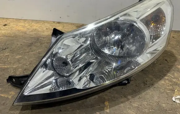 Citroen Jumpy Headlight/headlamp 1401368580