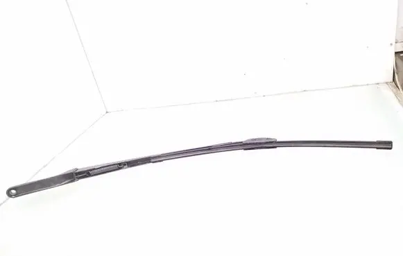BMW X5 E53 Front wiper blade arm 7075612