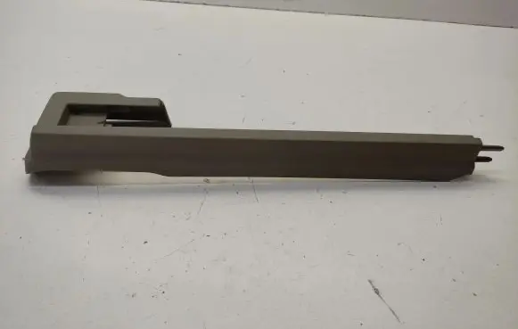 Volvo XC90 Front driver seat rail trim 30662559