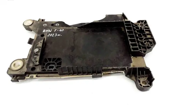 Battery box tray