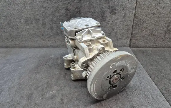 Audi A6 S6 C5 4B Fuel injection high pressure pump 059130106BX 0986444008 0470506006
