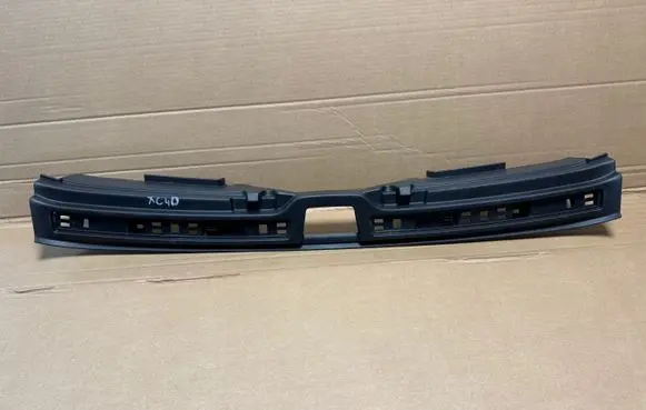 Volvo XC40 Trunk/boot sill cover protection 31440884