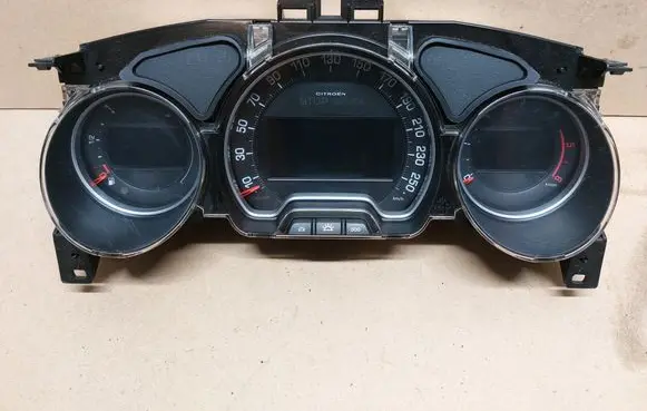 Citroen C5 Speedometer (instrument cluster) 9665368980 PE0003002 30226090268340