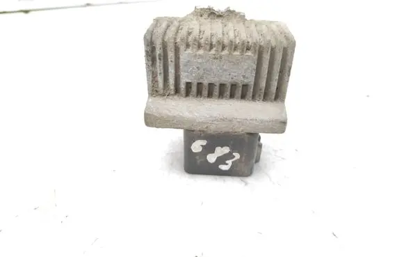 Renault Espace IV Glow plug pre-heat relay 7700115078