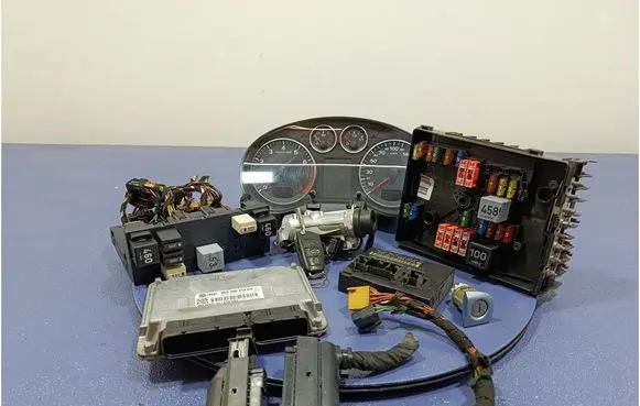 Audi A3 S3 A3 Sportback 8P Engine control unit/module ECU 06A906033EH