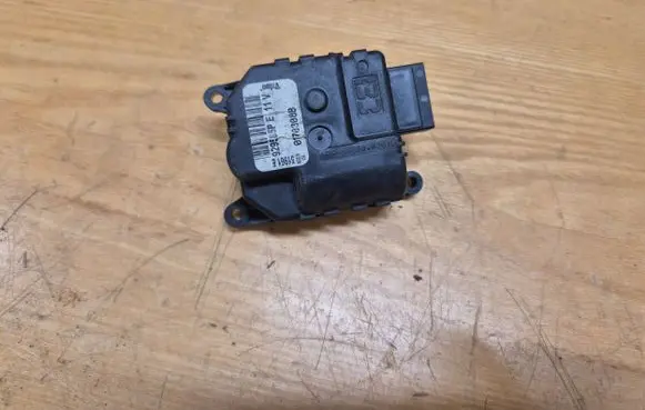 Dodge Nitro Air flap motor/actuator 929585P 0170308B 51961E