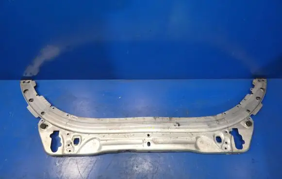 Mercedes-Benz C W205 Radiator support slam panel A2056203301 A2056203201 092000920