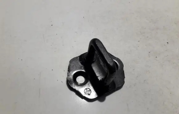 Toyota Avensis T250 Rear door lock loop/hook striker 
