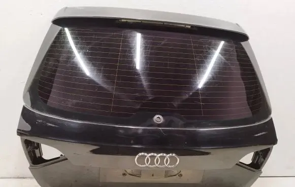 Audi A4 S4 B8 8K Tailgate/trunk/boot lid