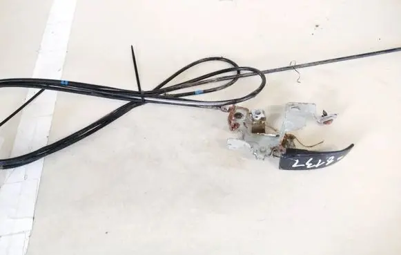 Mazda Premacy Fuel tank opening switch 