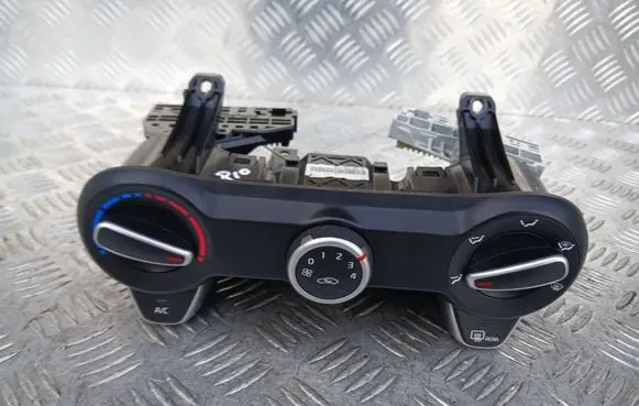 KIA Rio Air conditioner control unit module 97250H8120LEF