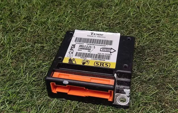 Citroen C8 Airbag control unit/module 1495658080 5EKABU0049645P L4V3C19B5K6